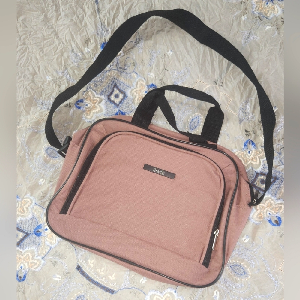 Pink iPack Case